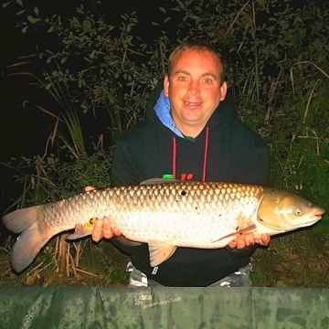 Carp (12lbs 10oz ) caught by Darren Lee Cooper (PB) at  France.