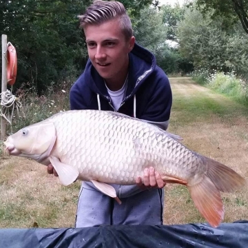 Carp (22lbs 4oz ) caught by Liam Carpenter at  France.