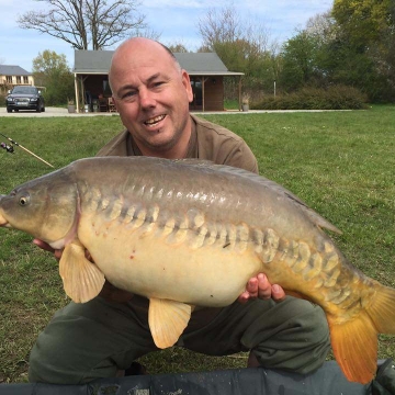 Carp (23lbs 14oz ) caught by Ian Lovejoy at  France.