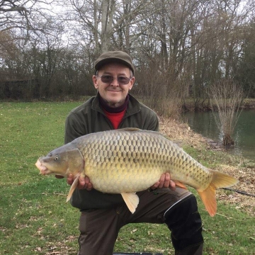 Carp (0lbs 0oz ) caught by Pete Wright at  France.