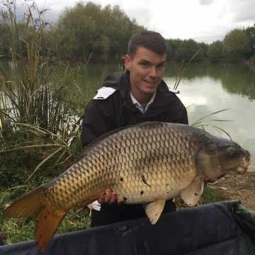 Carp (33lbs 0oz ) caught by Martin Butcher (PB) at  France.