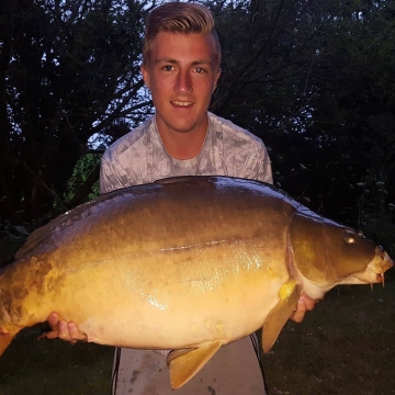 Carp (37lbs 1oz ) caught by Liam Carpenter at  France.