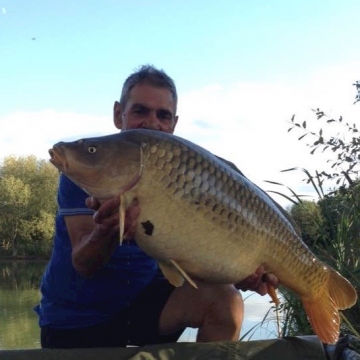 Carp (37lbs 2oz ) caught by Bob Carey at  France.