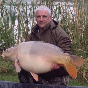 Carp (43lbs 8oz ) caught by Philip English at  France.