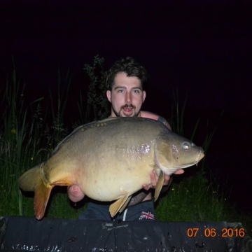 Carp (43lbs 0oz ) caught by Ryan Johnson at  France.