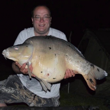 Carp (47lbs 0oz ) caught by Anthony Snelson at  France.