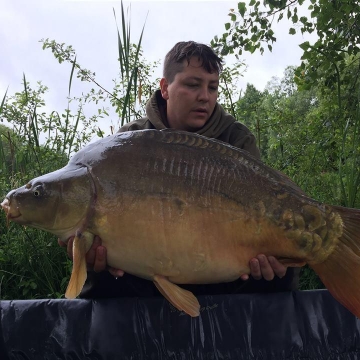 Carp (31lbs 0oz ) caught by Billy Berridge at  France.