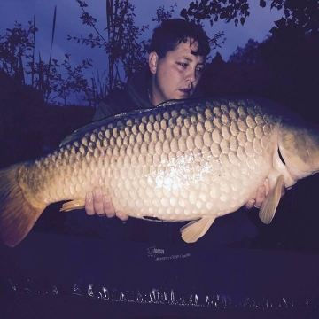 Carp (34lbs 2oz ) caught by Billy Berridge at  France.