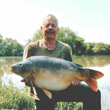                                             Phil Calladine: Carp 47lbs 0oz
                                    