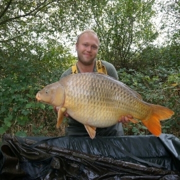                                             Craig Chambers: Carp 40lbs 4oz
                                    