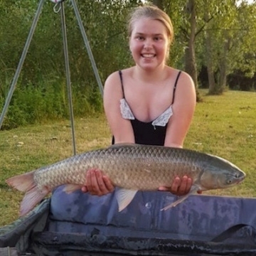 Carp (12lbs 0oz ) caught by Jessie Callow (PB) at  France.