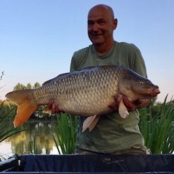 Carp (30lbs 0oz ) caught by Mick Lucas (PB) at  France.