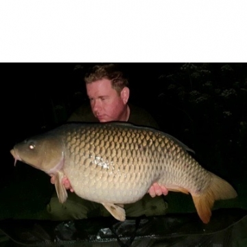 Carp (32lbs 10oz ) caught by Ian Woodland at  France.