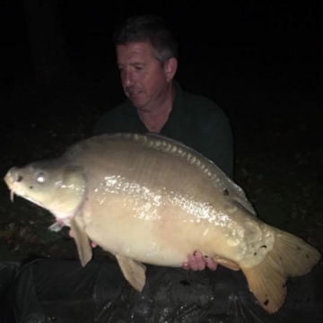 Carp (32lbs 12oz ) caught by Barry Plummer at  France.