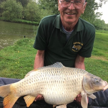 Carp (32lbs 8oz ) caught by Martin Beaujeux (PB and LR ghost) at  France.