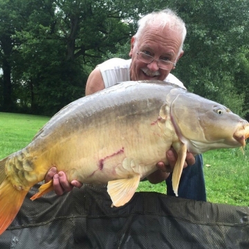 Carp (0lbs 0oz ) caught by Billy Lloyd at  France.