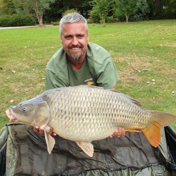Carp (34lbs 12oz ) caught by Kevin with Vic's at  France.