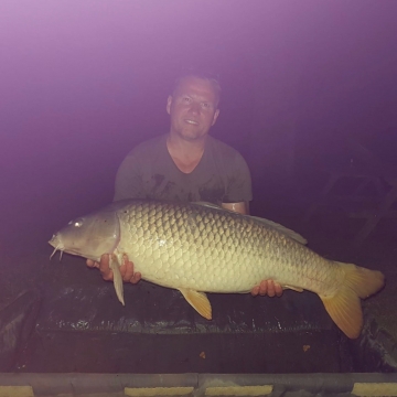 Carp (39lbs 4oz ) caught by Dave Callow at  France.
