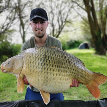 Carp (41lbs 0oz ) caught by Liam Carpenter at  France.