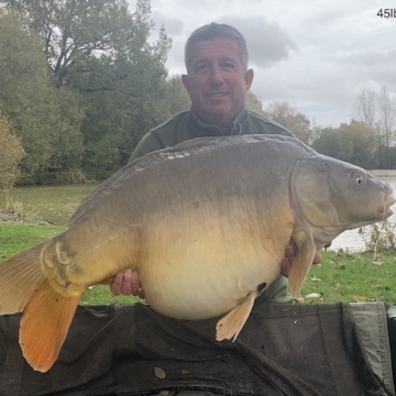 Carp (45lbs 0oz ) caught by Barry Plummer at  France.