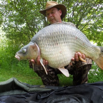 Carp (30lbs 2oz ) caught by Mick Haynes at  France.