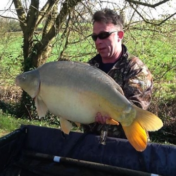 Carp (31lbs 0oz ) caught by Alan Downes at  France.