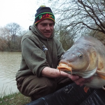 Carp (39lbs 0oz ) caught by Andy Shenton (PB) at  France.