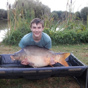 Carp (39lbs 0oz ) caught by Anthony Burgess at  France.