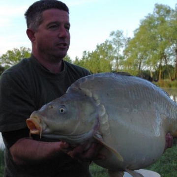 Carp (34lbs 3oz ) caught by Barry Plummer at  France.