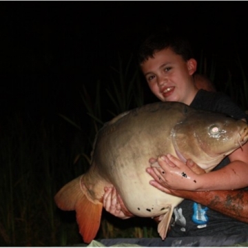 Carp (40lbs 0oz ) caught by Ben Albertina at  France.