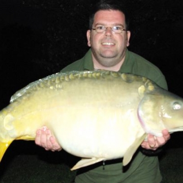 Carp (30lbs 8oz ) caught by Danny Plummer at  France.