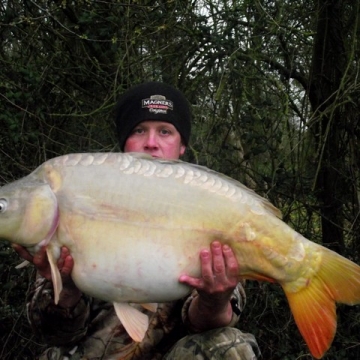 Carp (30lbs 3oz ) caught by Darren Palmer at  France.