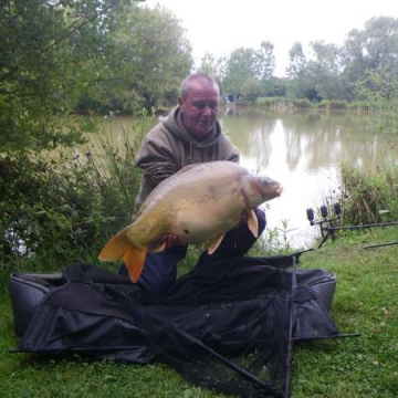 Carp (26lbs 8oz ) caught by Dave Seed at  France.