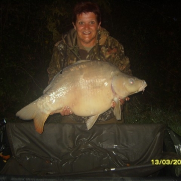 Carp (34lbs 10oz ) caught by Debbie Wright at  France.