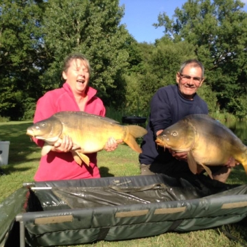 Carp (0lbs 0oz ) caught by Bob and Viv Carey at  France.