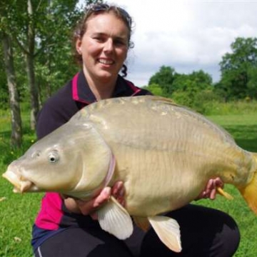 Carp (27lbs 8oz ) caught by Faye Taylor at  France.