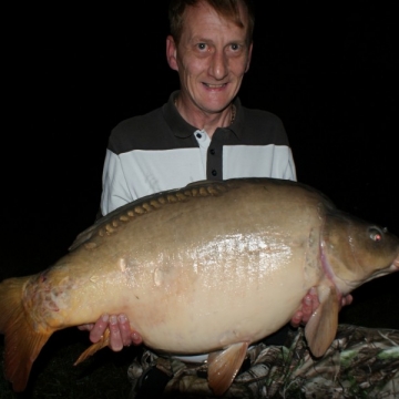 Carp (38lbs 10oz ) caught by Graham Burn at  France.