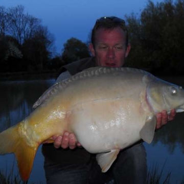 Carp (24lbs 9oz ) caught by Ian Blackman at  France.