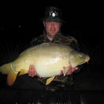 Carp (31lbs 4oz ) caught by Jamie Chambers at  France.