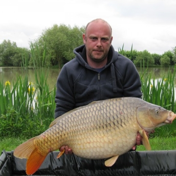 Carp (40lbs 0oz ) caught by Jamie Chambers at  France.