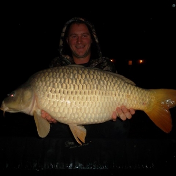 Carp (23lbs 0oz ) caught by Jamie Stitt at  France.