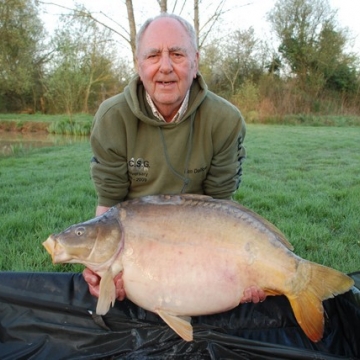 Carp (40lbs 6oz ) caught by Ken Dallow at  France.