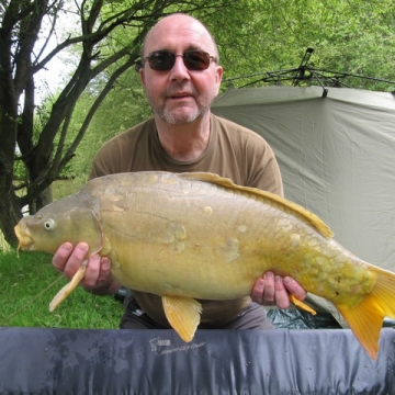 Carp (21lbs 0oz ) caught by Kevin Goymez new PB at  France.