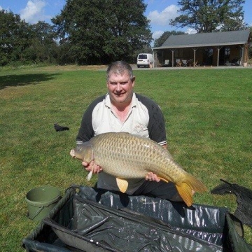 Carp (39lbs 4oz ) caught by Kevin Jones at  France.