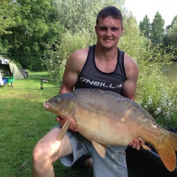 Carp (36lbs 7oz ) caught by Luke Faith at  France.