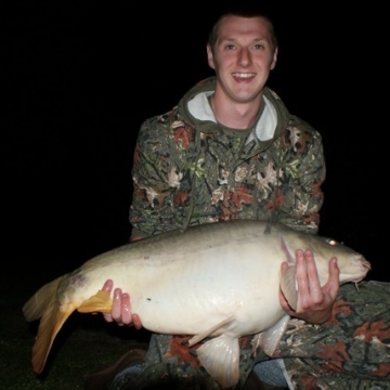 Carp (31lbs 2oz ) caught by Martin Burn at  France.