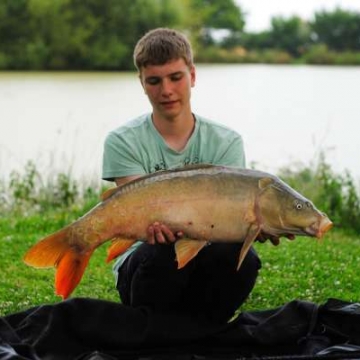 Carp (22lbs 8oz ) caught by Martin Madsen at  France.