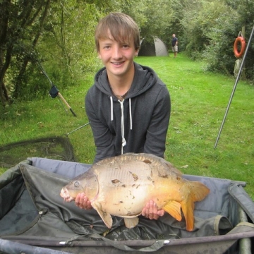 Carp (27lbs 0oz ) caught by Matt Bagley at  France.