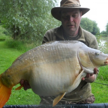 Carp (38lbs 8oz ) caught by Mick Haynes (PB) at  France.