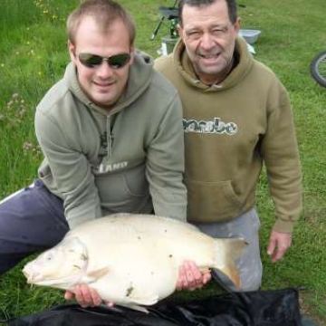 Carp (28lbs 0oz ) caught by Paul Fishburn at  France.